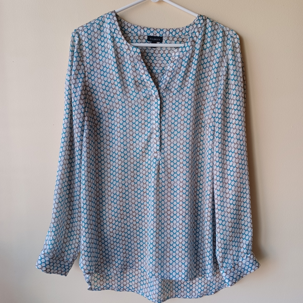 Talbots Blouse Size L Light Ivory w/ Teal Blue White Beige Pattern Lightweight